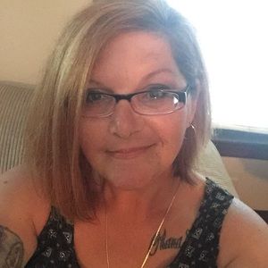 Meet your Posher, Paula